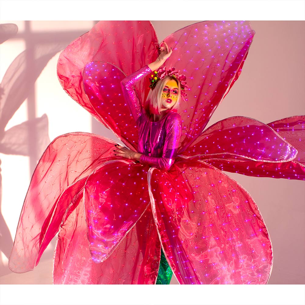 Hejki Smart Pixel Glowing Flower Dress in Red